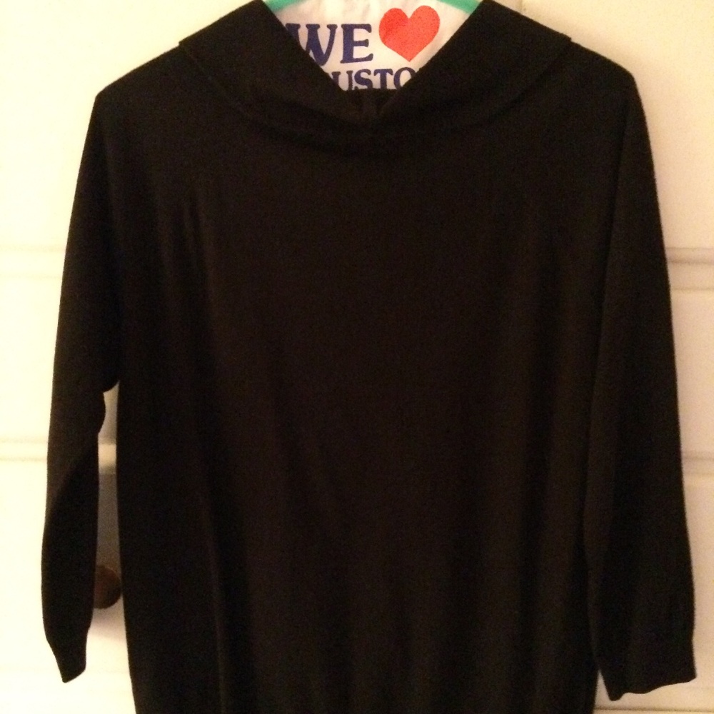 Black, Light Weight Cowl Neck 3/4 Sleeved Sweater